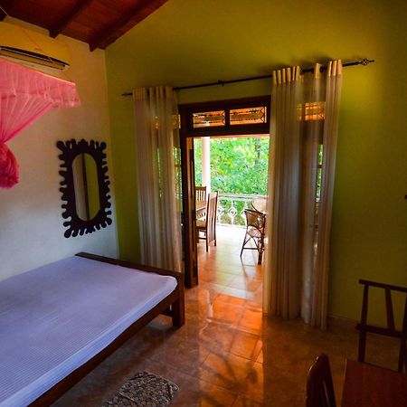 Binara Home Stay Polonnaruwa Exteriör bild
