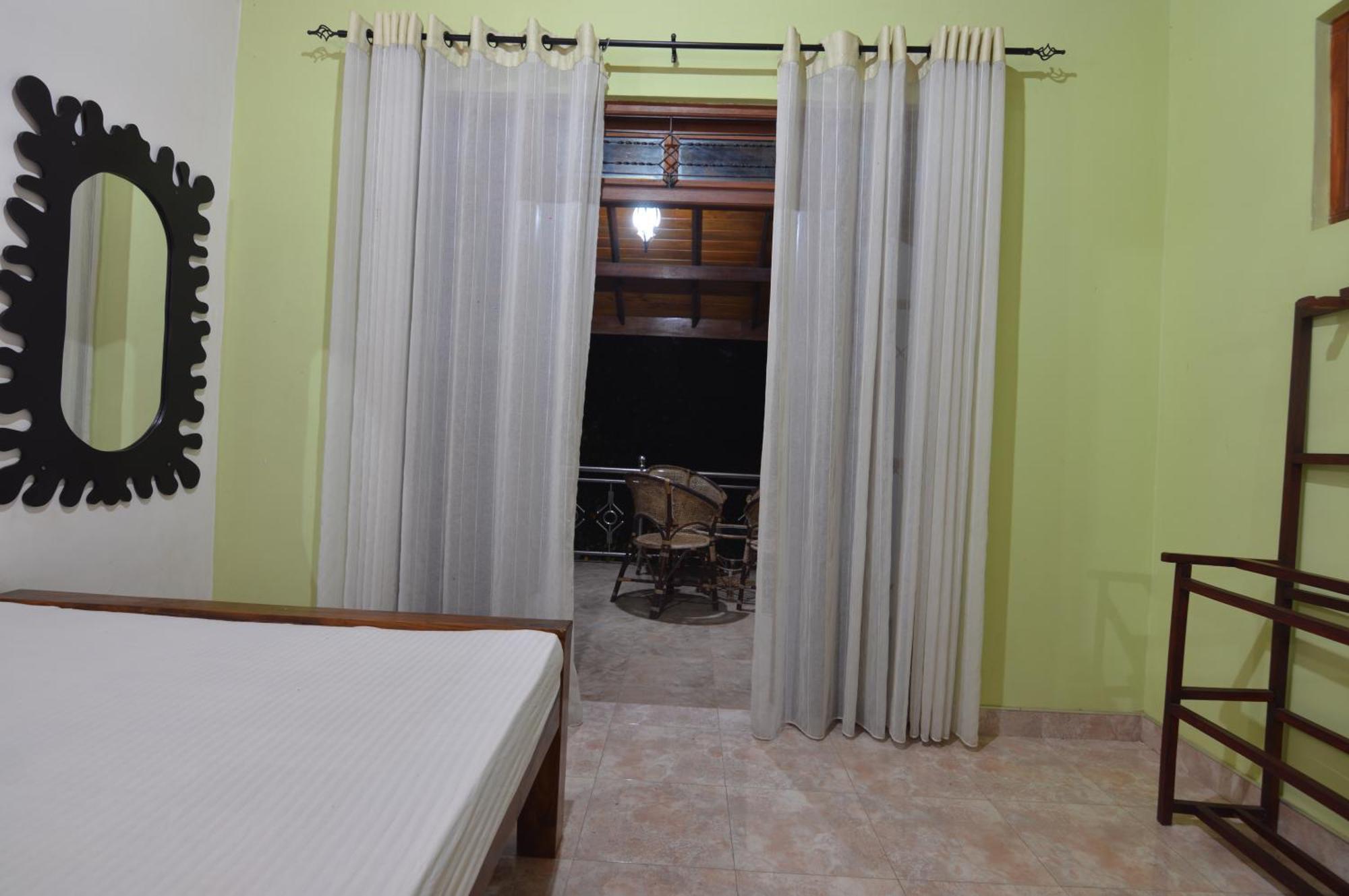 Binara Home Stay Polonnaruwa Exteriör bild