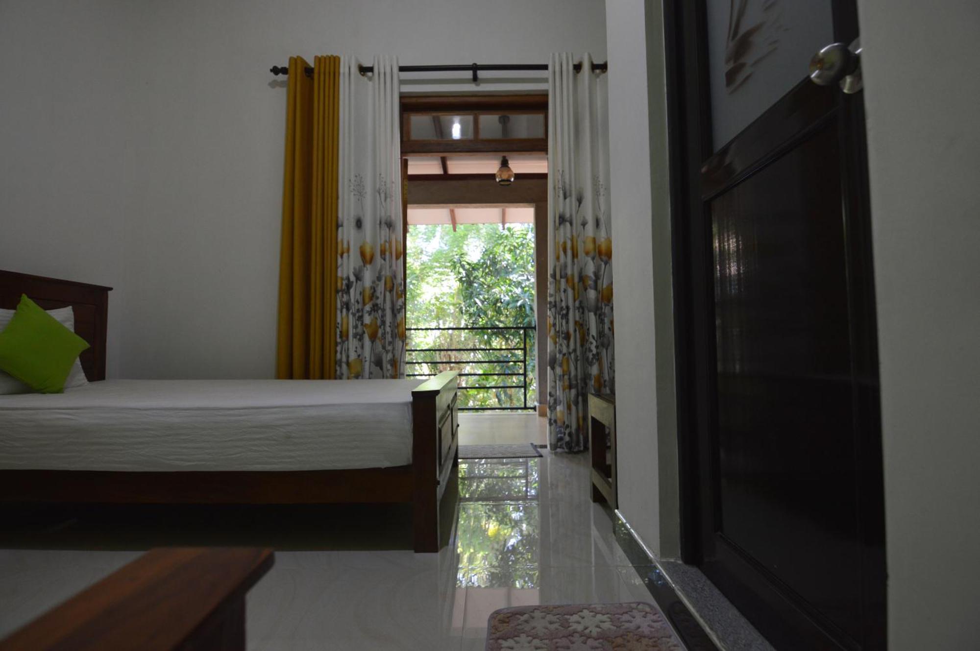 Binara Home Stay Polonnaruwa Exteriör bild