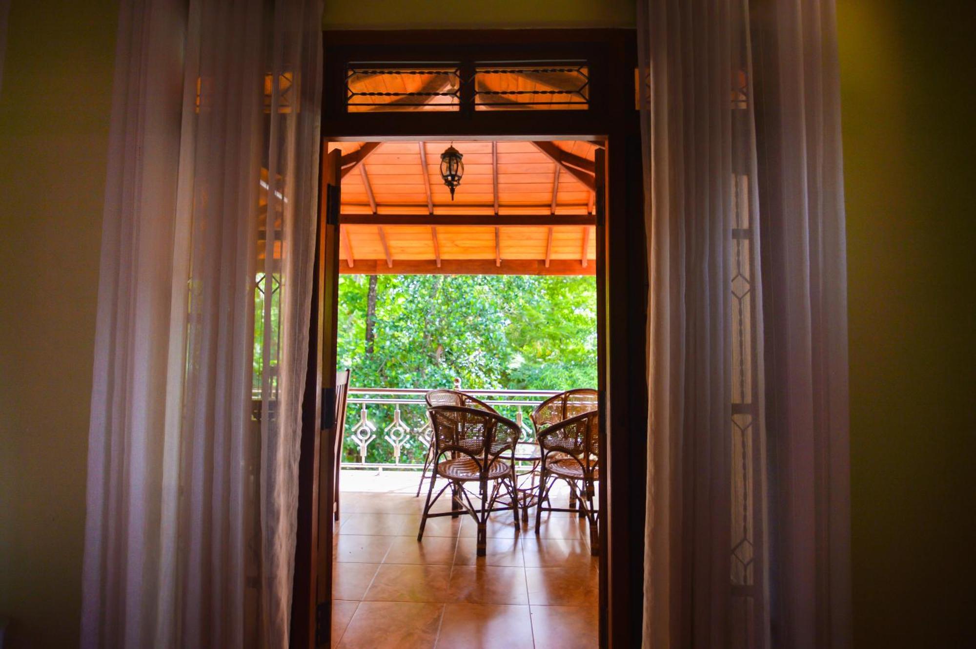 Binara Home Stay Polonnaruwa Exteriör bild